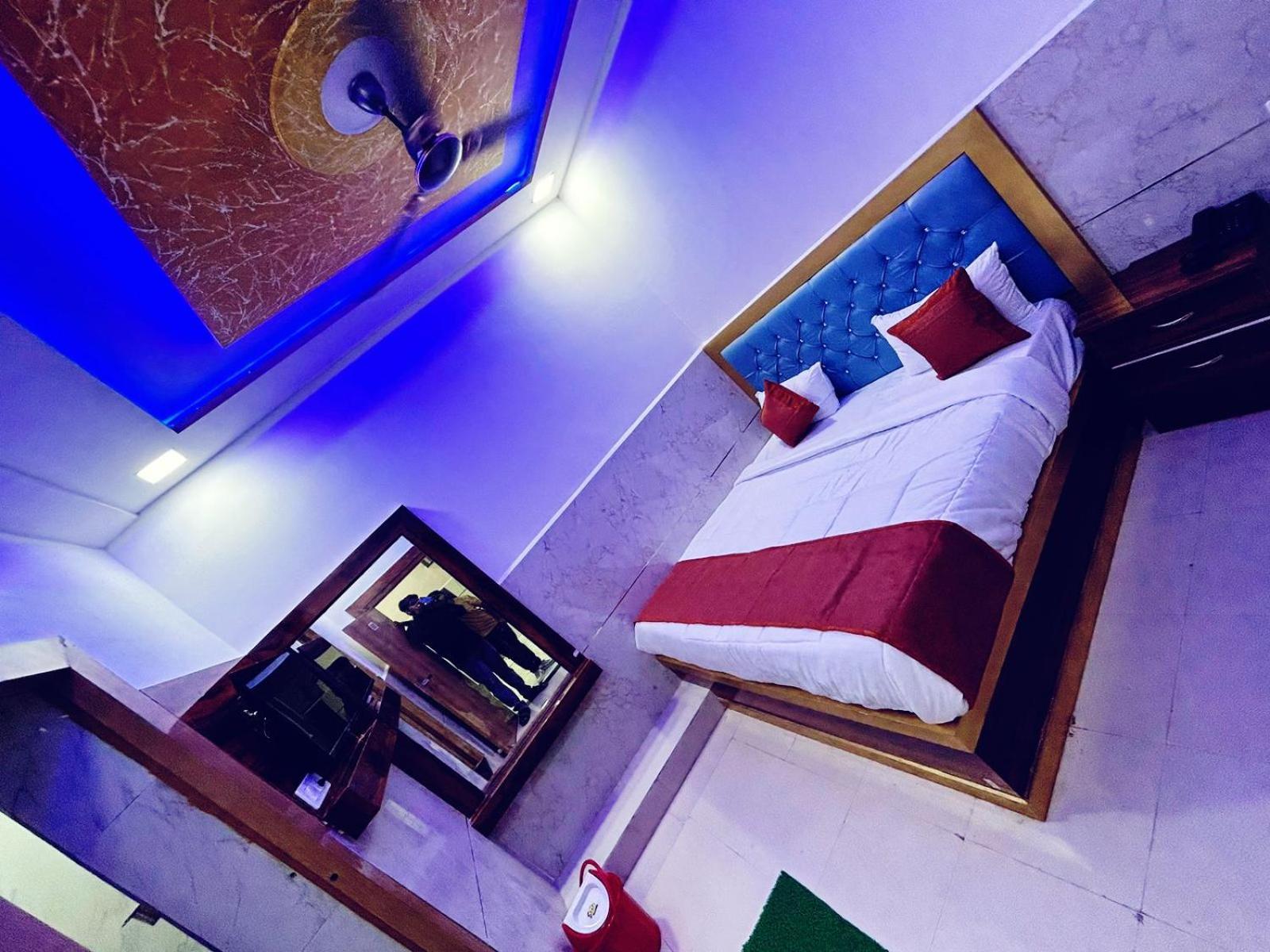 Hotel Town Grand Agra  Exterior photo